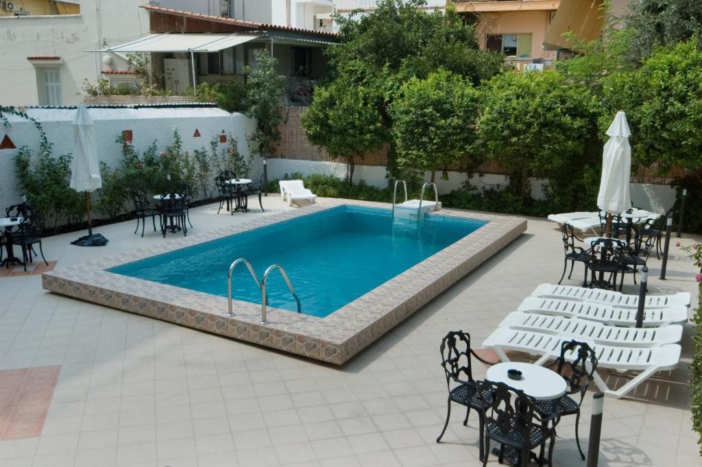 Hotel Bakos Loutráki Extérieur photo